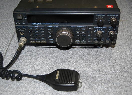 1-15.01.20 HF無線機.jpg