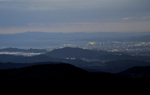 s-10.10.01 生石山から和歌山市の夜景.jpg